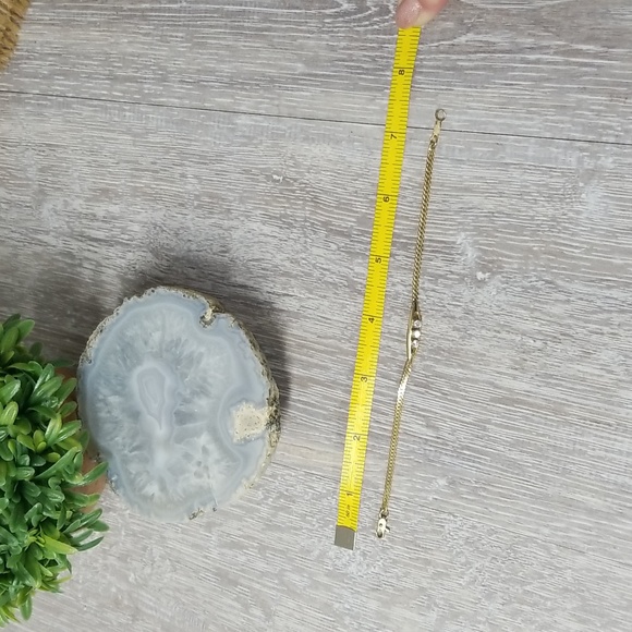 Beautiful Vintage Bracelet - Picture 10 of 10